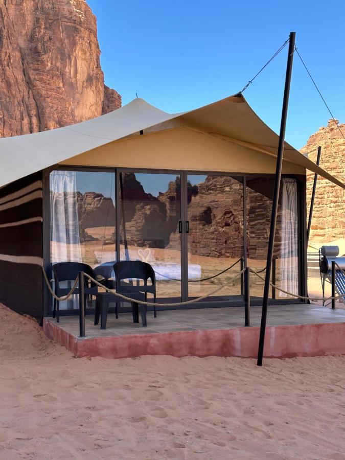 Wadi Rum Mirror Camp Exterior foto
