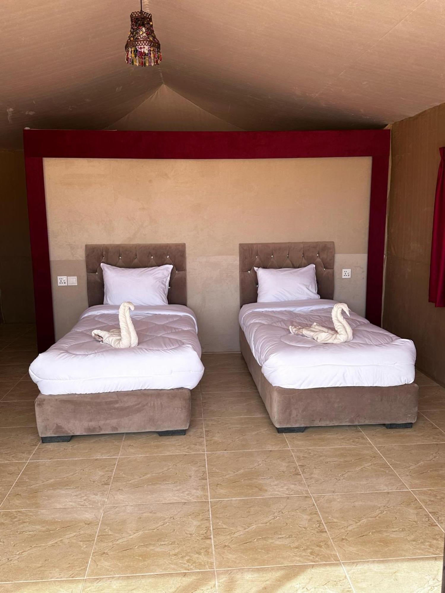 Wadi Rum Mirror Camp Exterior foto